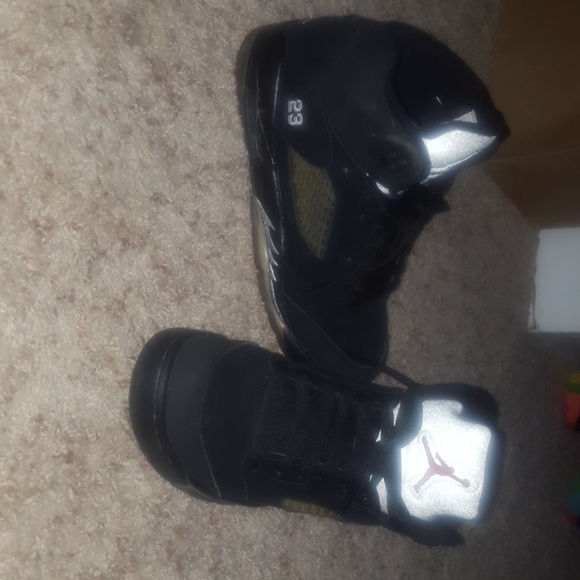 Jordan Shoes - Sold Jordan 5s Black & silver